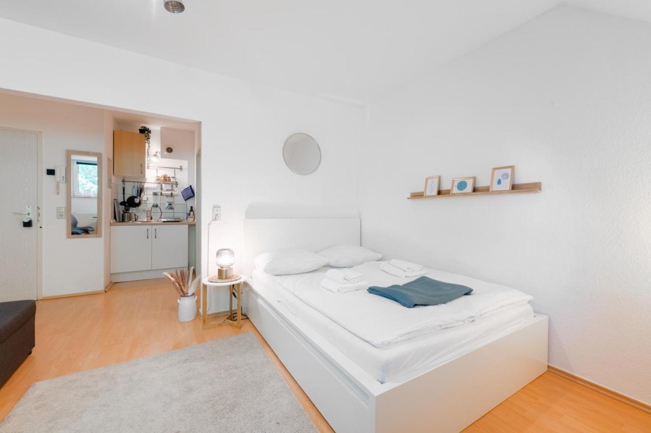 Stay Awesome - Schonfeld Apartment, Netflix Und Kostenloses Parken Kassel Exterior foto